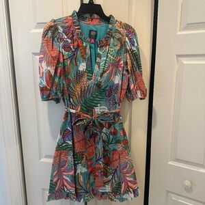 Vince Camuto NWOT Puff Sleeve dress